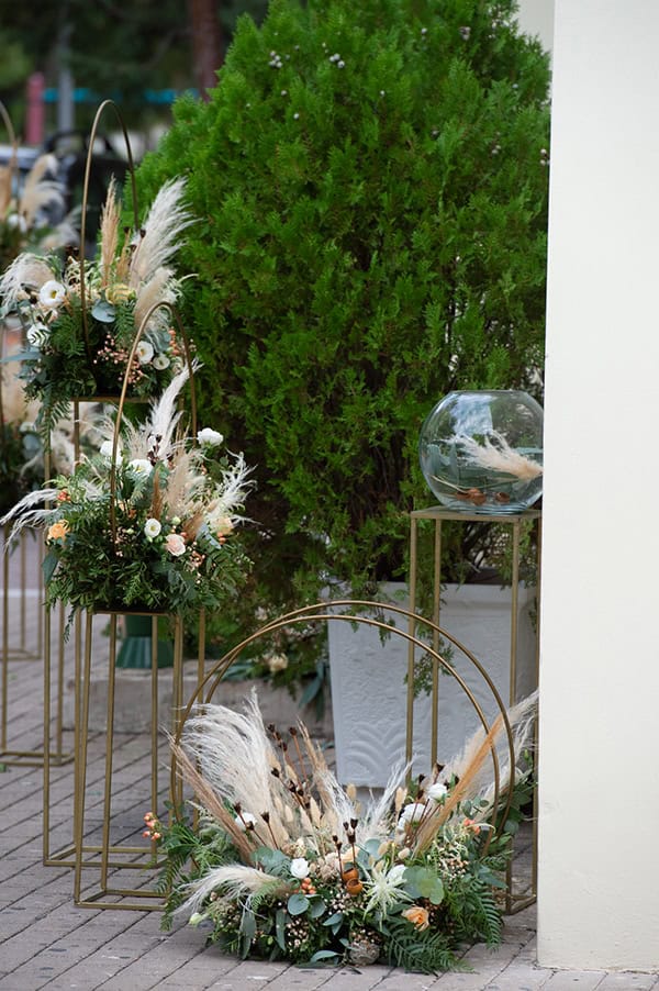 stunning-fall-wedding-athens-bohemian-details_09