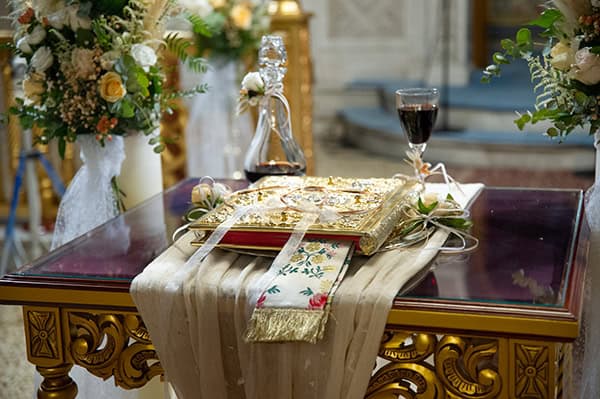 stunning-fall-wedding-athens-bohemian-details_12