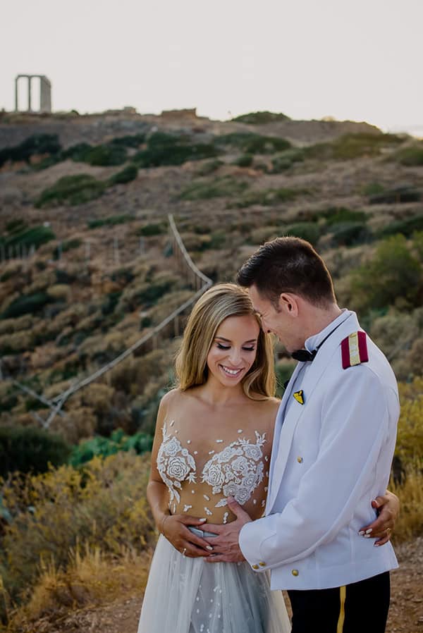 stunning-military-wedding-romantic-details_27