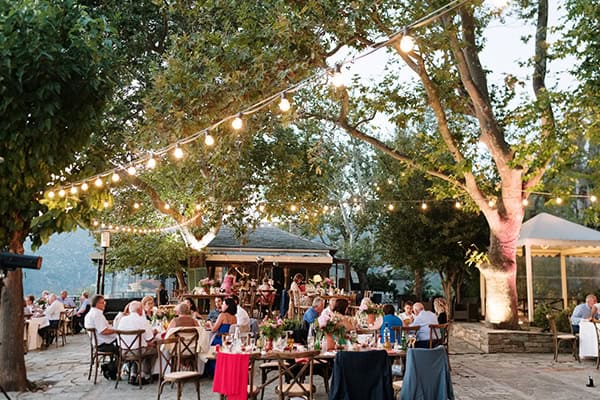 stylish-wedding-portaria-hues-terracotta_16