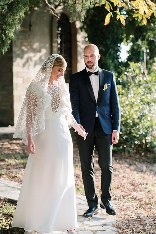 stylish-wedding-portaria-hues-terracotta_17z