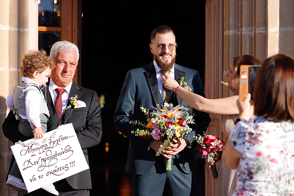 beautiful-fall-wedding-nicosia-florals-vivid-colors_14