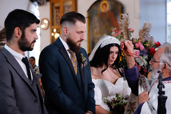 beautiful-fall-wedding-nicosia-florals-vivid-colors_18