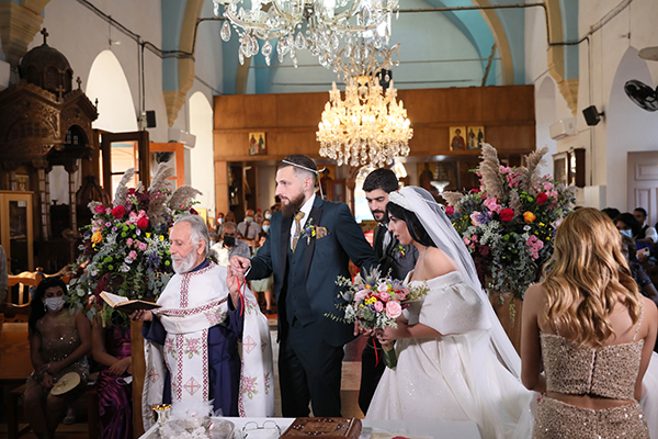 beautiful-fall-wedding-nicosia-florals-vivid-colors_20