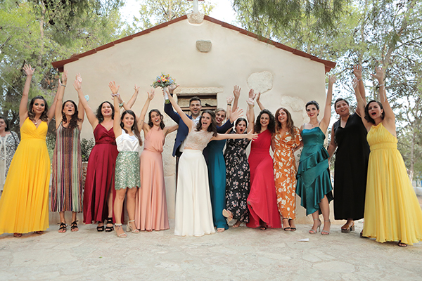 beautiful-summer-wedding-athens-flowers-vivid-colors_16