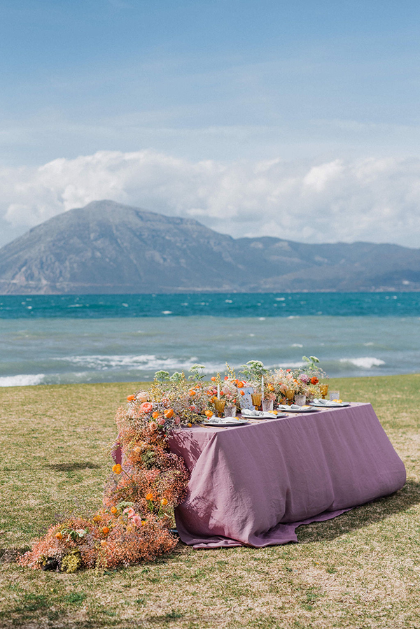 colorful-wedding-table-decoration-ideas-lush-florals_16