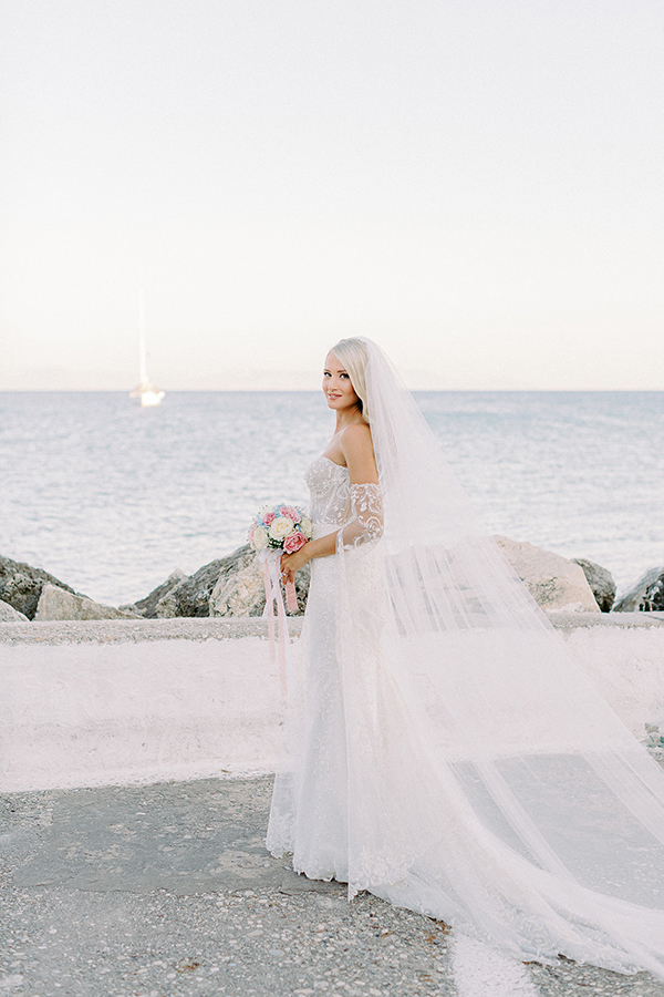 dreamy-summer-wedding-corfu-hydrangeas-roses_19