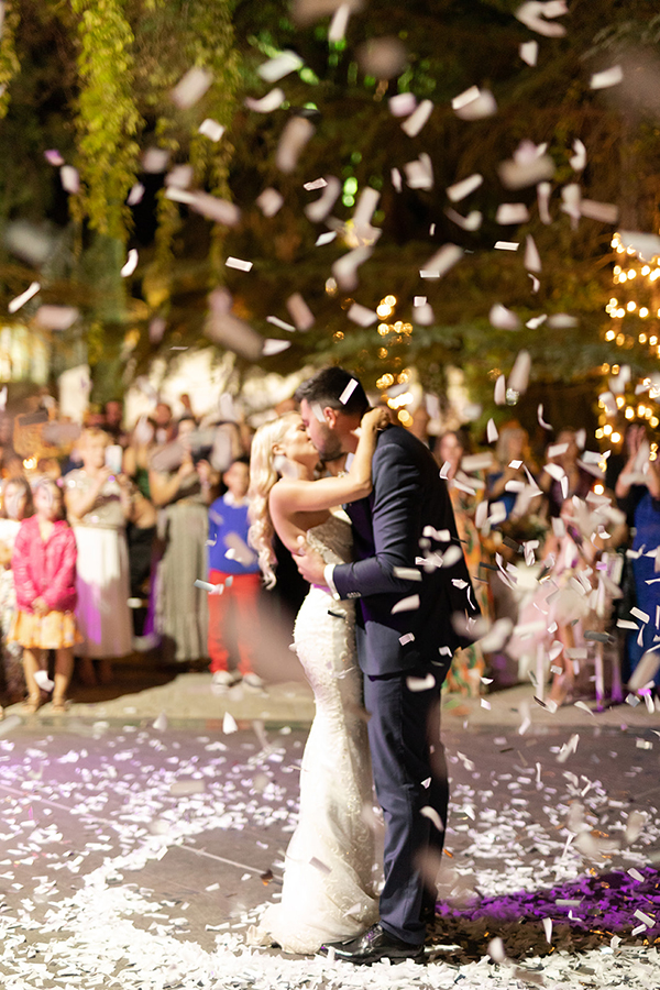 dreamy-summer-wedding-corfu-hydrangeas-roses_28
