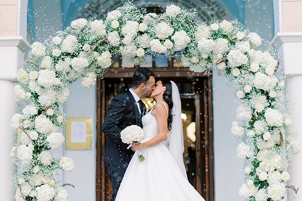 Luxury καλοκαιρινός γάμος με ορτανσίες και γυψοφύλλη │Εύα & Δημήτρης