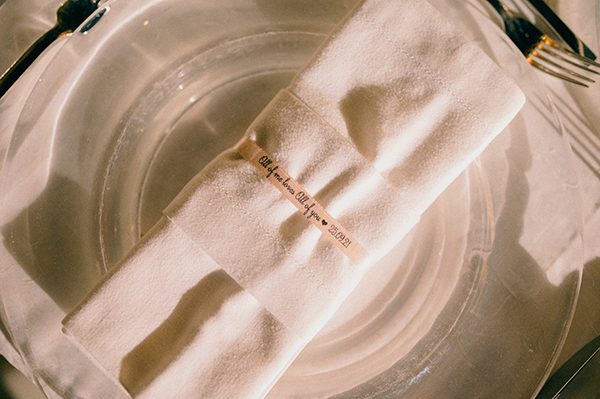 romantic-fall-wedding-peonies-roses_16