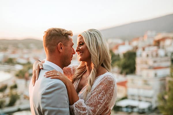 beautiful-wedding-thasos-baby-breaths-hydrangeas_01