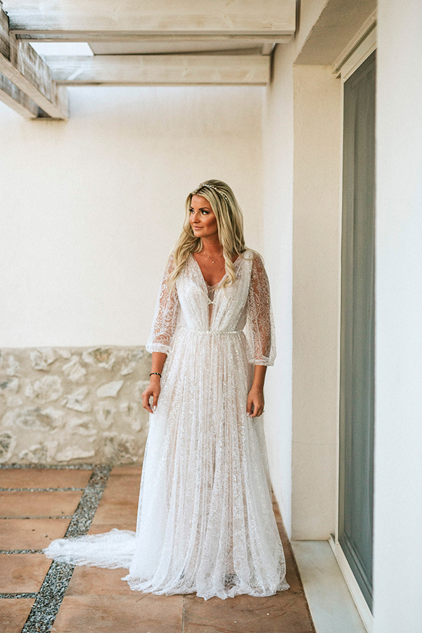 beautiful-wedding-thasos-baby-breaths-hydrangeas_15