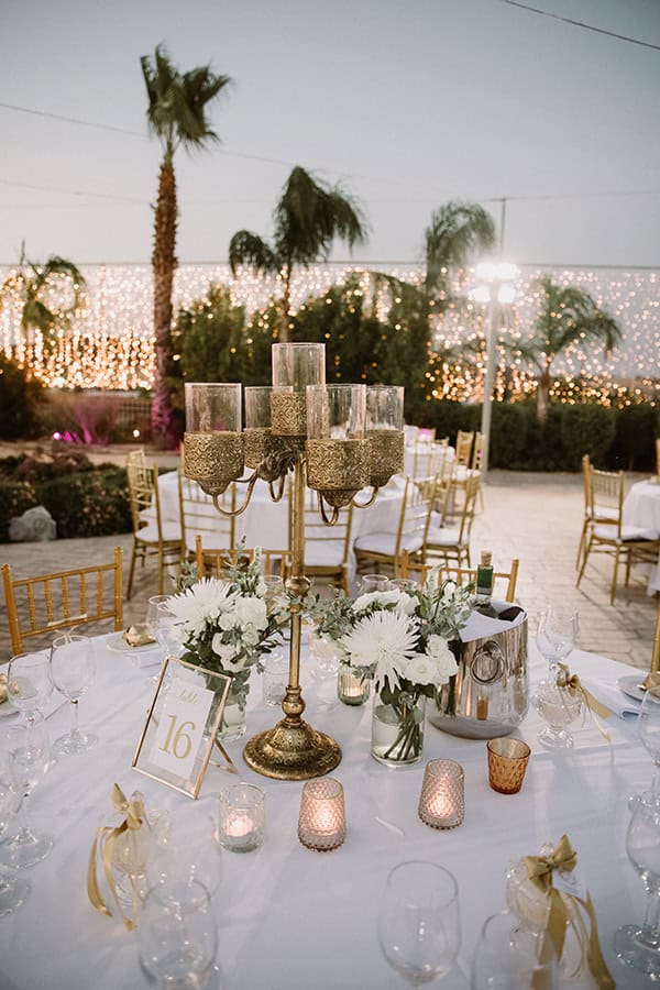 dreamy-wedding-nicosia-stunning-floral-design-white-flowers-eucalyptus_43