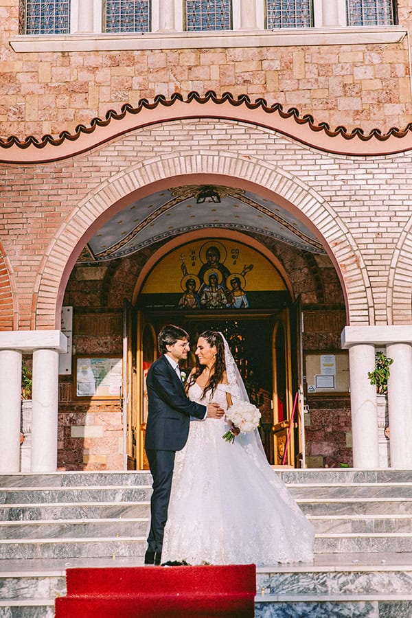 luxurious-wedding-romantic-florals-hydrangeas-roses_21