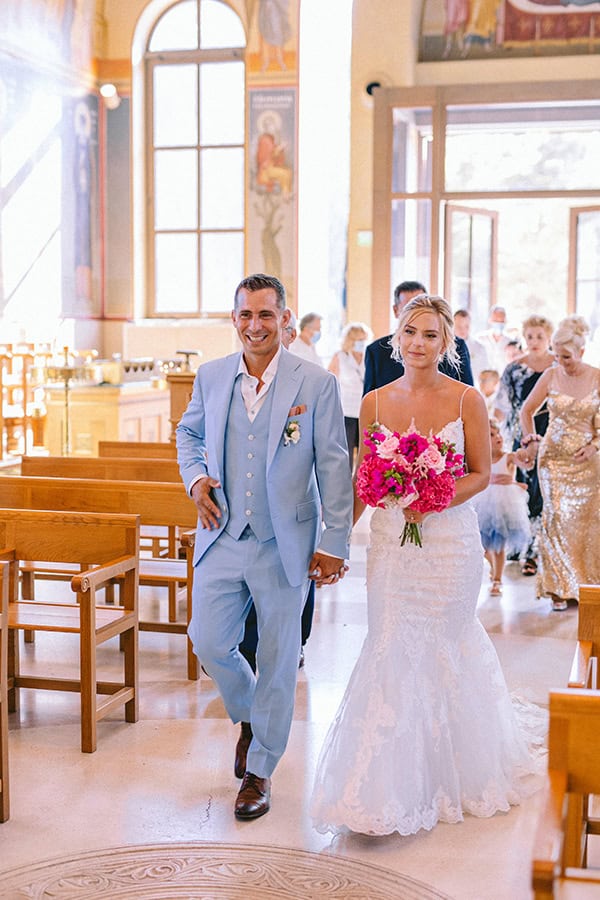 modern-summer-wedding-athens-fuchsia-bougainvillea-elegant-details_25