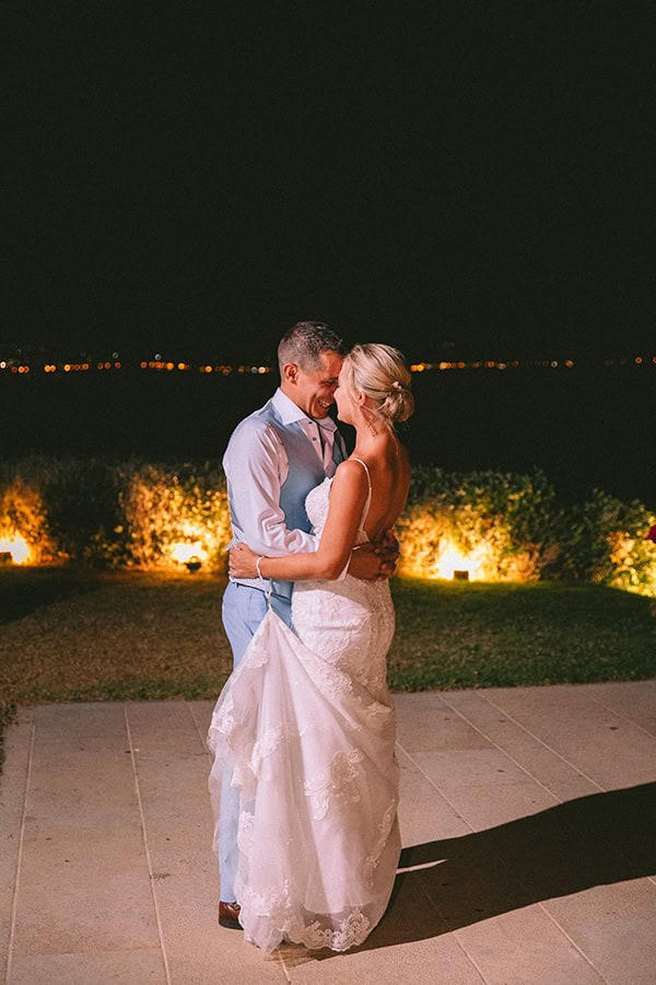 modern-summer-wedding-athens-fuchsia-bougainvillea-elegant-details_69