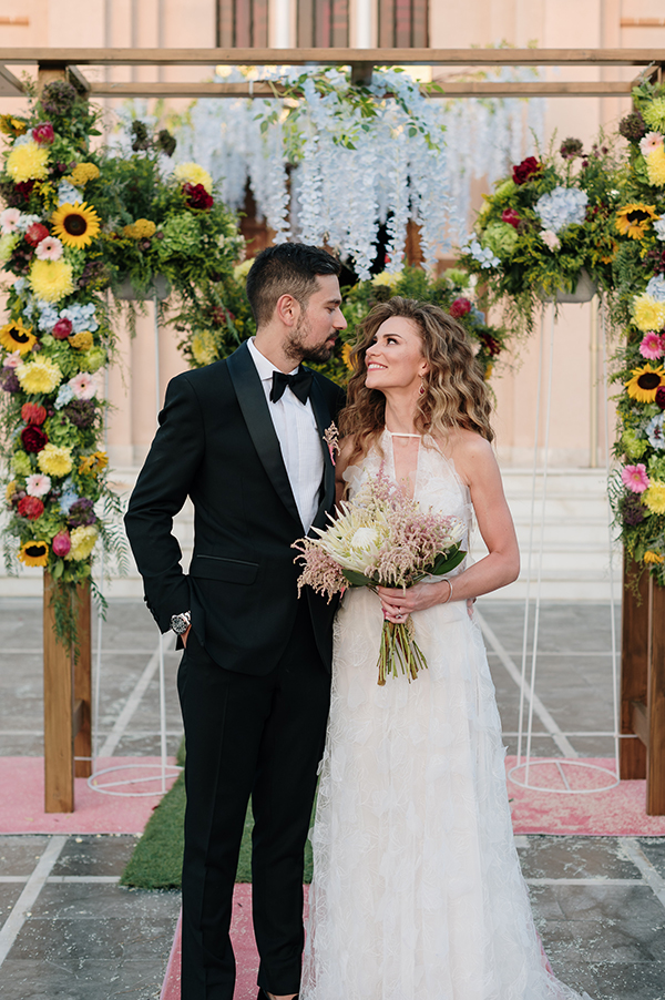 modern-wedding-athens-colorful-details_02