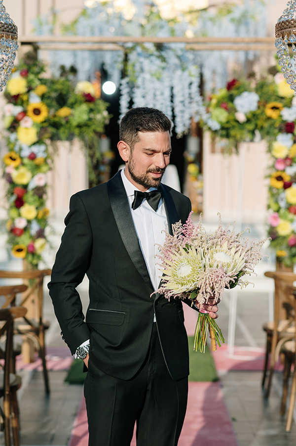 modern-wedding-athens-colorful-details_38