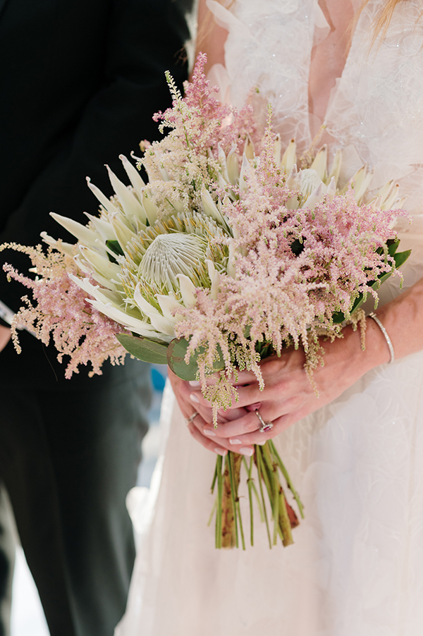 modern-wedding-athens-colorful-details_49