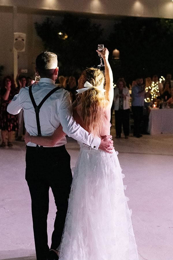 modern-wedding-athens-colorful-details_69