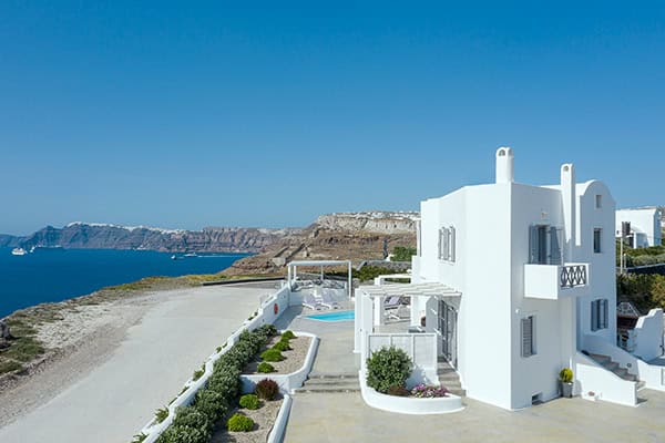 must-honeymoon-destination-santorini-hemera-holiday-home_02