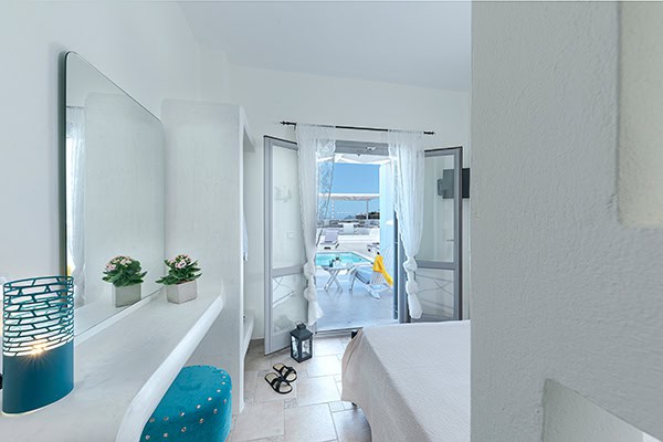 must-honeymoon-destination-santorini-hemera-holiday-home_08