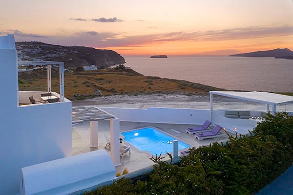must-honeymoon-destination-santorini-hemera-holiday-home_14