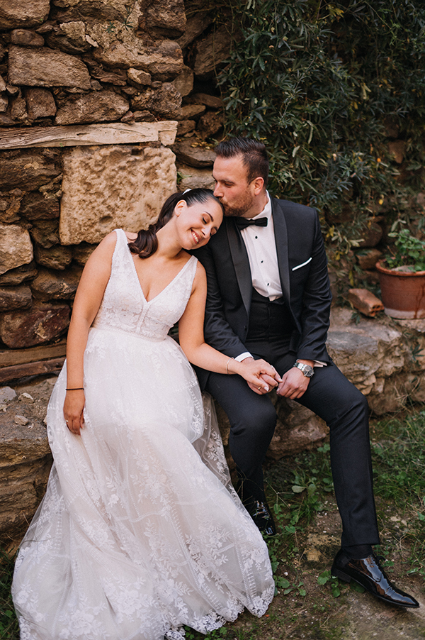 romantic-fall-wedding-drama-pink-white-hues_02