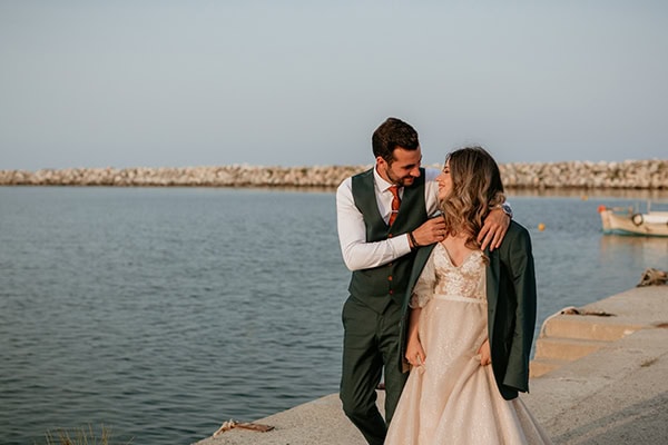 spring-wedding-katerini-olives-white-flowers_02