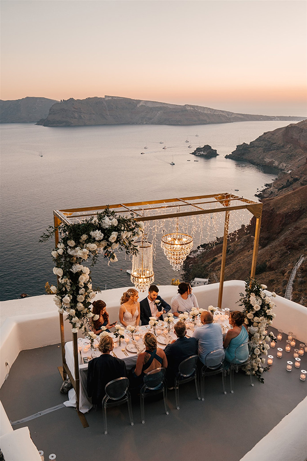 utterly-romantic-destination-wedding-santorini-white-roses-elegant-details_40