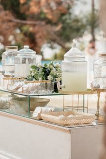 Μποέμ chic στολισμός drink stand γάμου