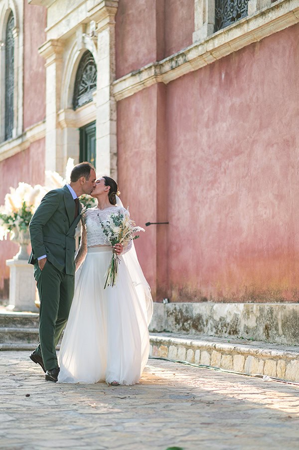 boho-summer-wedding-zakynthos-island-romantic-details_01x