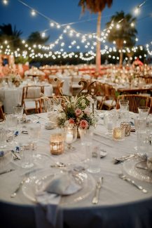 Στολισμός τραπεζιού δεξίωσης με bohemian vibes Στολισμός τραπεζιού δεξίωσης με bohemian vibes