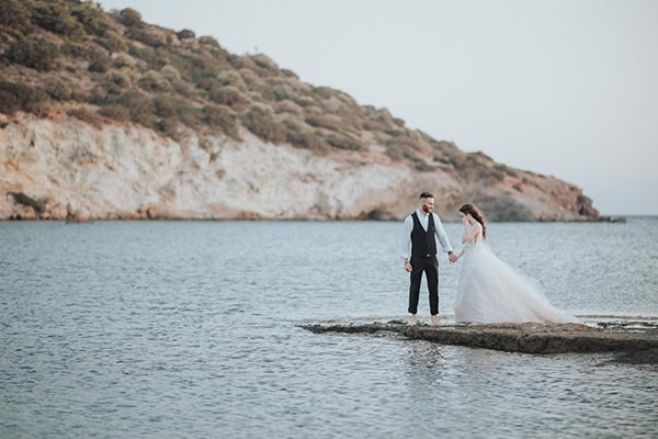 dreamy-next-day-photoshoot-beach-stunning-sunset-backdrops_05