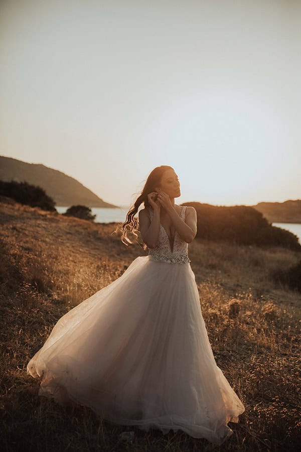 dreamy-next-day-photoshoot-beach-stunning-sunset-backdrops_10
