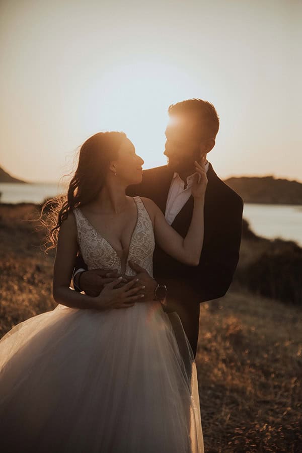 dreamy-next-day-photoshoot-beach-stunning-sunset-backdrops_12