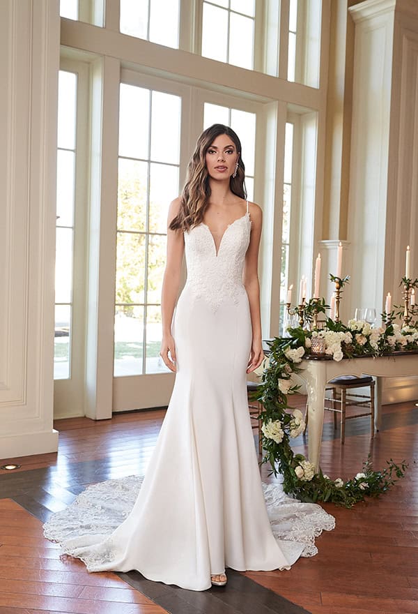 dreamy-wedding-gowns-justin-alexander-unique-bridal-look_05