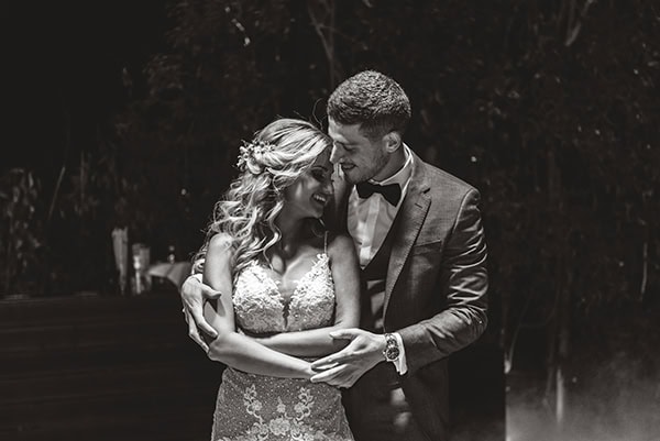 fall-wedding-athens-field-flowers_43x