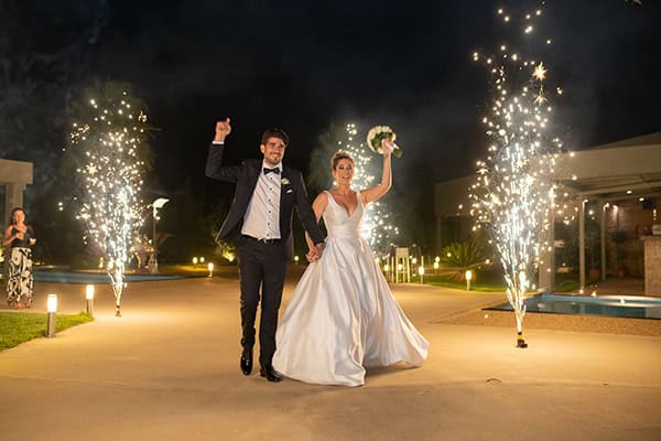 lovely-summer-wedding-athens_28