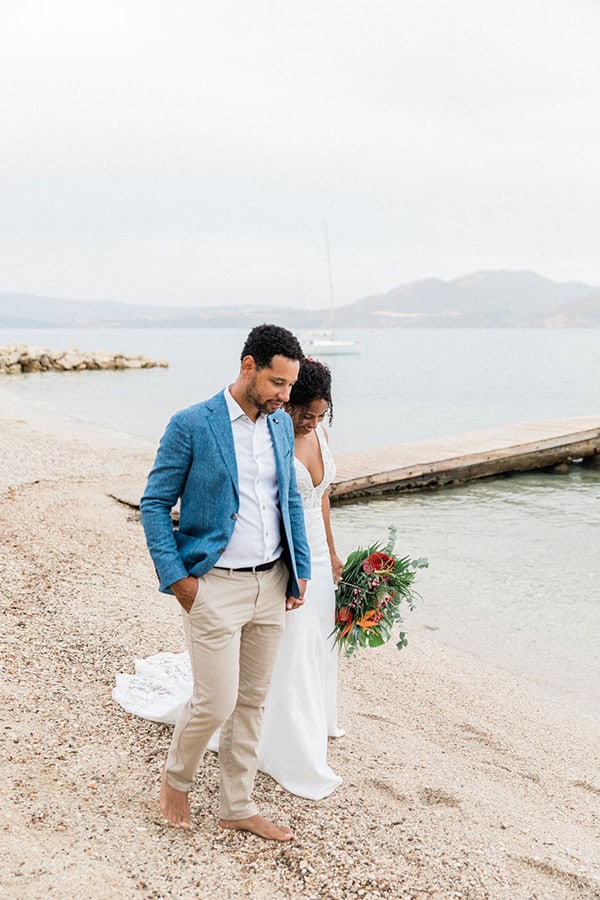 lovely-tropical-themed-wedding-lefkada-island_18