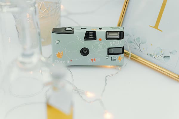 pretty-summer-wedding-rhodes-olive-white-florals_50