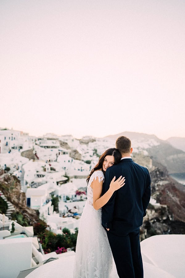 romantic-next-day-shoot-lovely-backdrops-santorini-island_11x