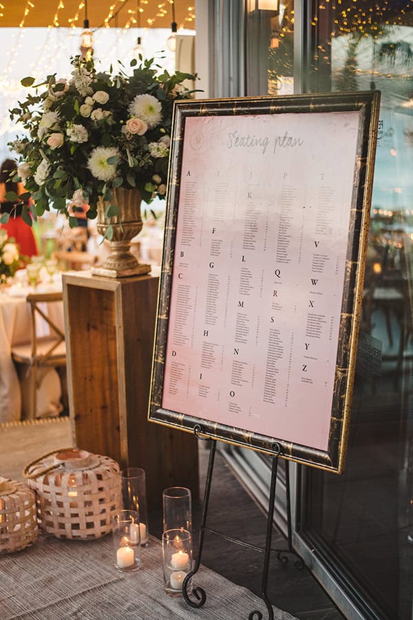 rustic-fall-wedding-cyprus-white-florals_12