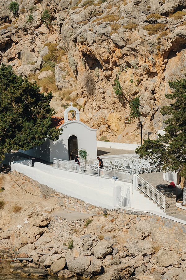 Γραφική εκκλησία για τελετή γάμου στην Λίνδο της Ρόδου