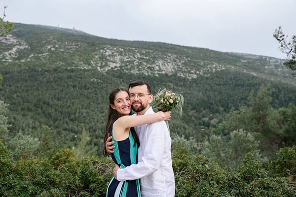 Ανοιξιάτικος πολιτικός γάμος σε καταπράσινο τοπίο │ Ana & Mark