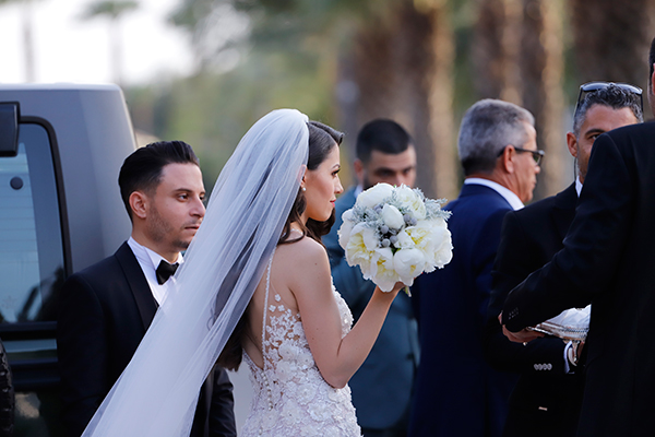 stunning-spring-wedding-nicosia-white-peonies_17