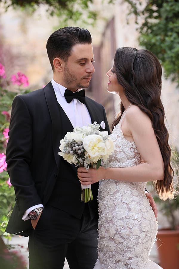 stunning-spring-wedding-nicosia-white-peonies_29x