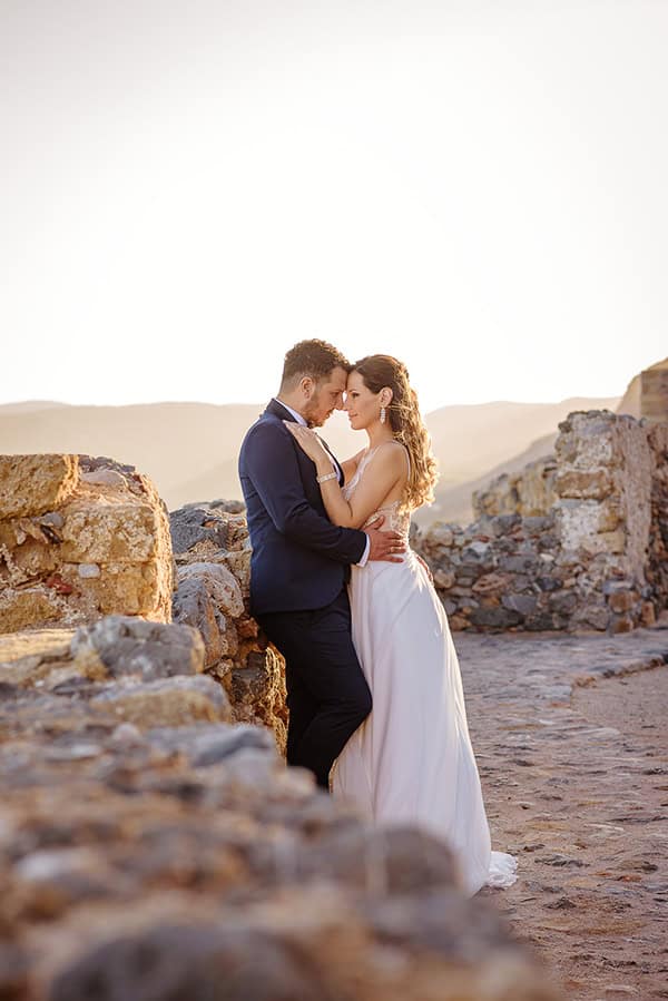 beautiful-next-day-shoot-monemvasia-romantic-backdrops_31