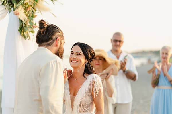 boho-summer-wedding-lythos-moments-happiness_09x