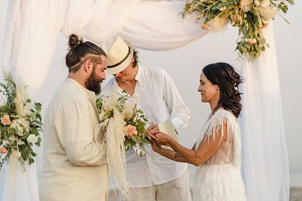 boho-summer-wedding-lythos-moments-happiness_13x